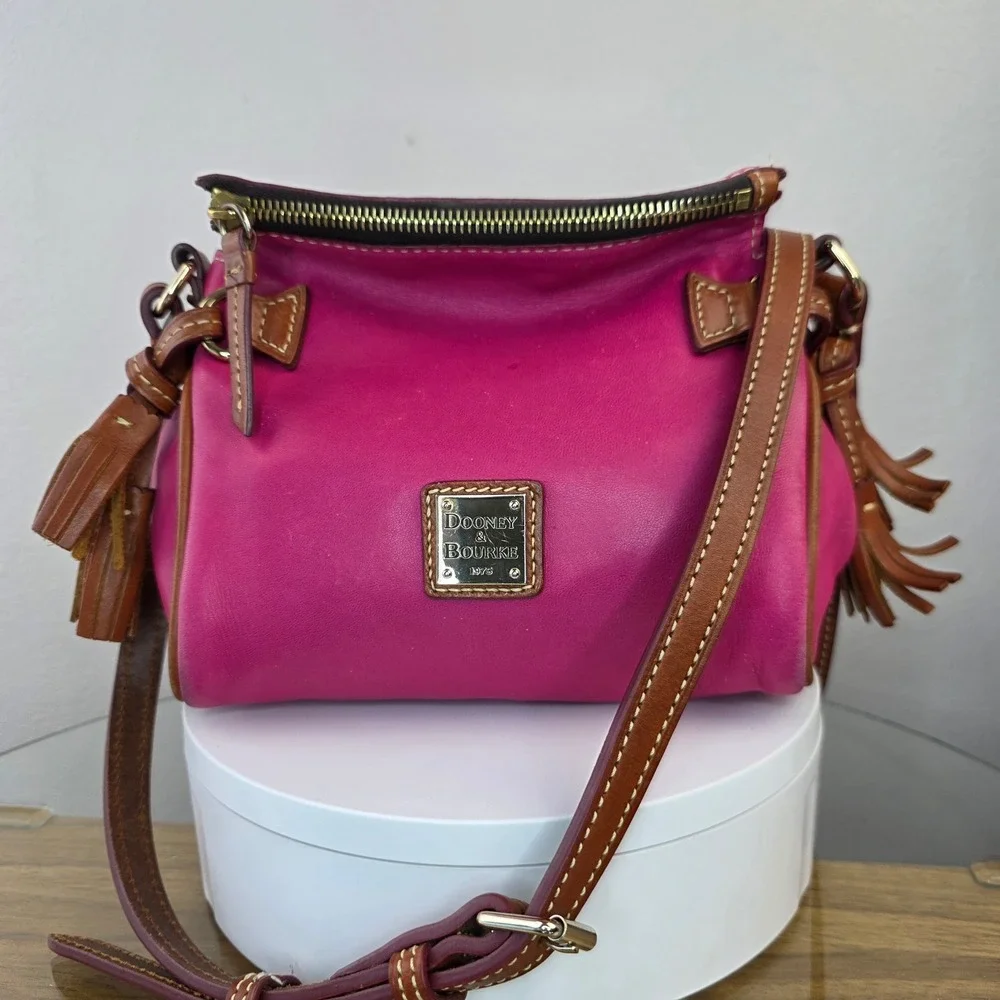 Dooney & Bourke Lambskin Leather Crossbody Bag Fuschia Brown Trim Tassels Rare - Picture 1 of 16